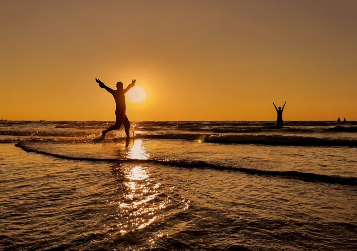 methylene blue for energy - vibrant sunrise energy | NooBlue