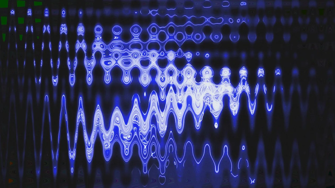 Blu di metilene benefici: liquido blu in una fiala da laboratorio scientifico