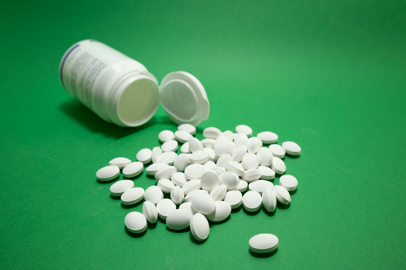 Best NMN supplement bottles and capsules compared for 2026